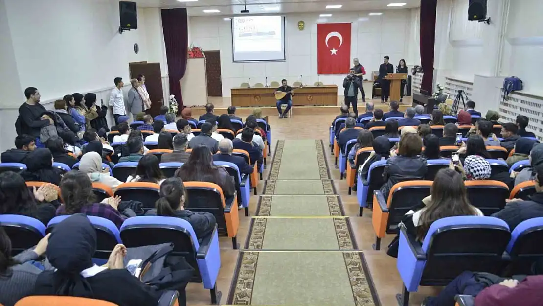 FÜ'de Öğretmenler Günü programı düzenlendi