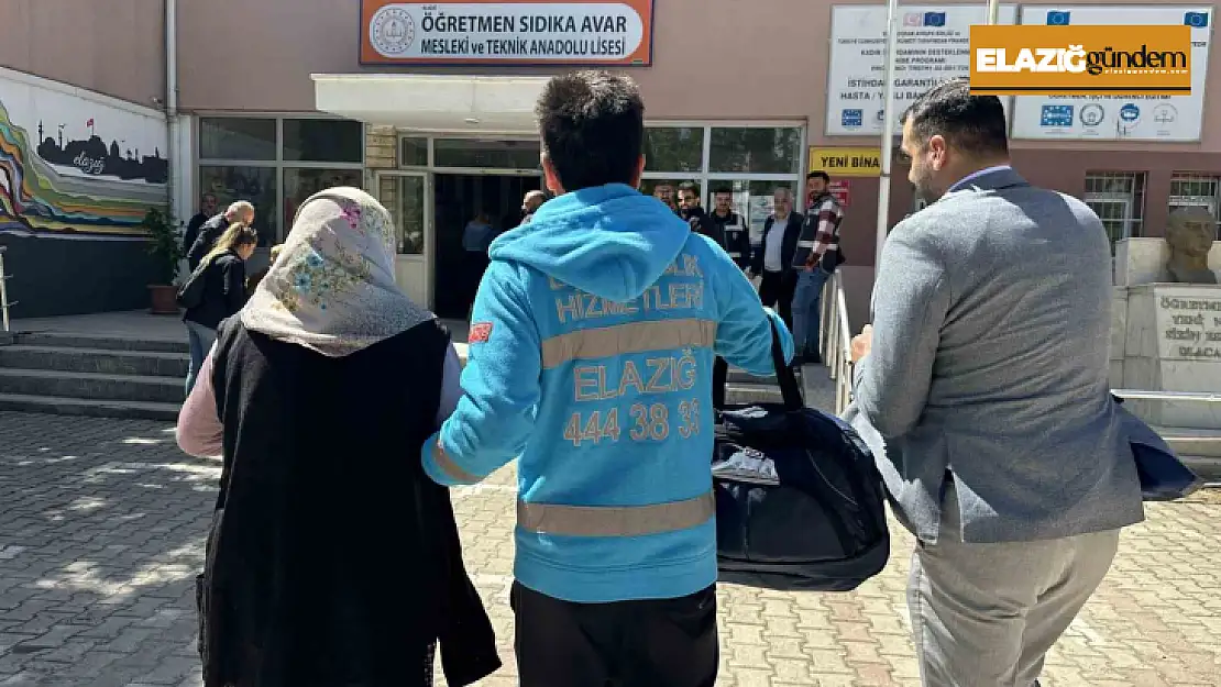 Hasta seçmenler ekiplerin yardımıyla sandığa gitti