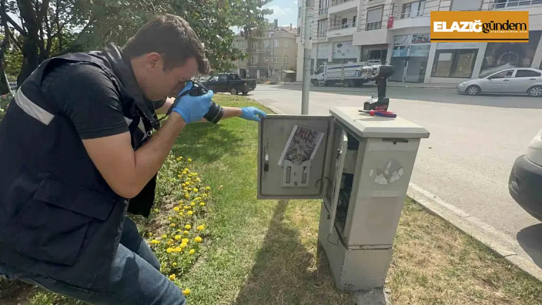 Hırsızlar kavşak kontrol cihazını  çaldı