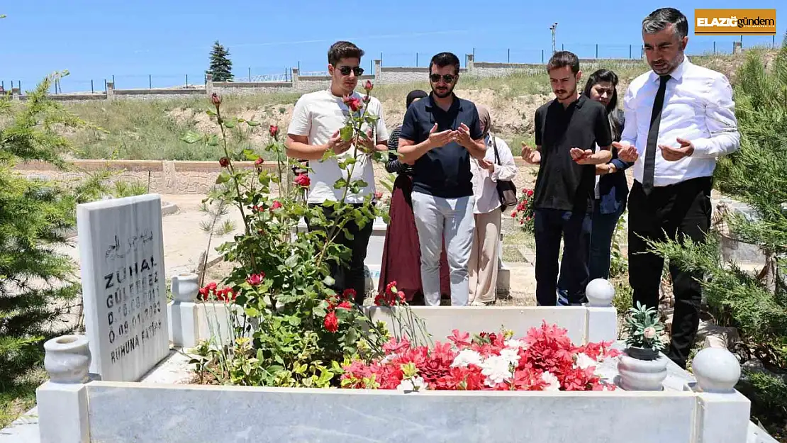 Kimsesizler mezarlığına defnedilmişti, vatandaşlar Arefe günü yalnız bırakmadı