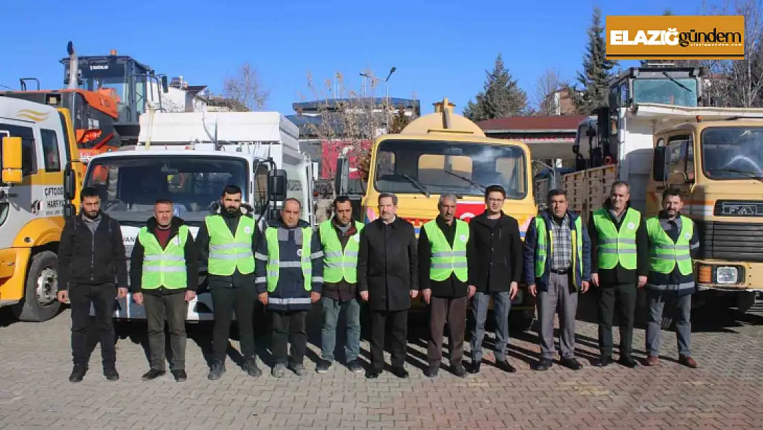 Kovancılar'dan deprem bölgesine araç ve personel desteği