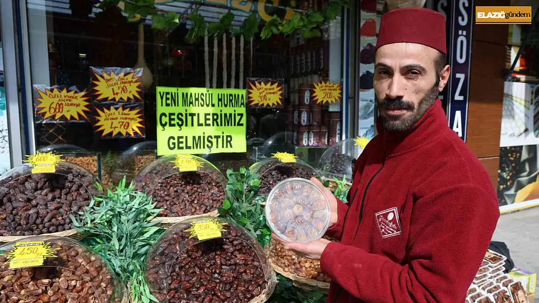 Ramazan'ın vazgeçilmezi hurma tezgahlardaki yerini aldı