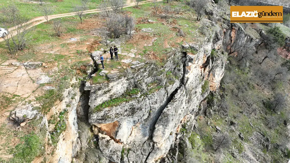 Tunceli'de kaya düşme tehlikesi bulunan mevkide inceleme yapıldı