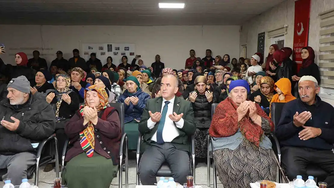 Vali Hatipoğlu, Ahıska Türkleri ile bir araya geldi