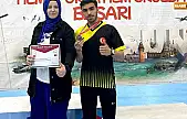 Elazığlı sporcu bilek güreşinde Türkiye 2'ncisi oldu