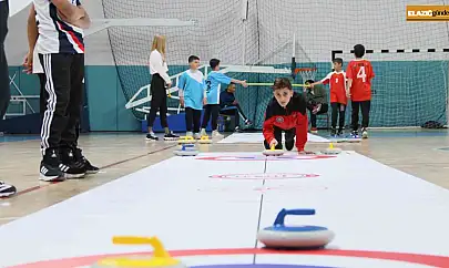 Elazığ'da 45 takım Floor Curling müsabakalarında buluştu