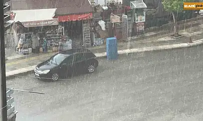 Elazığ'da dolu ve sağanak etkili oldu