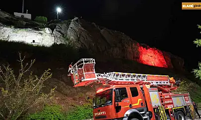 Elazığ'da kayalıklara çıkarak atlamak isteyen şahsı ekipler ikna etti