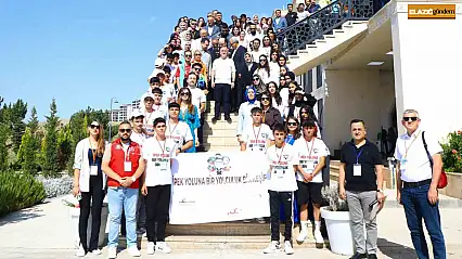 Vali Hatipoğlu, öğrencilerle bir araya geldi