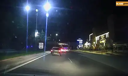 Elazığ'da makas atan sürücü kameralara yansıdı