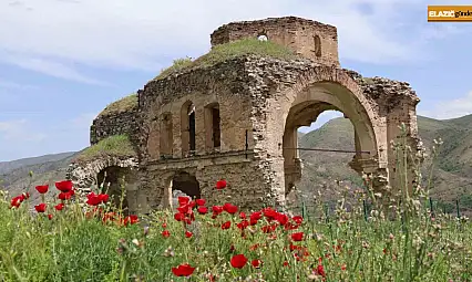 Palu'daki tarihi yapılar fotoğraf karelerine yansıdı