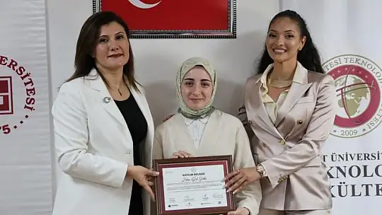 'Dijital Ekonomide Kadının Güçlenmesi, Elazığ 4.0' programının ilk dönemi tamamlandı