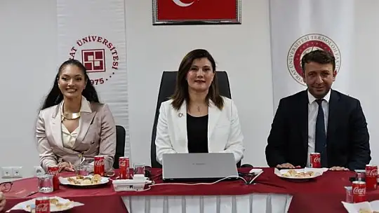'Dijital Ekonomide Kadının Güçlenmesi, Elazığ 4.0' programının ilk dönemi tamamlandı
