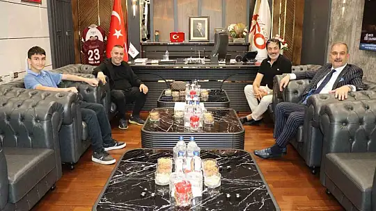 'Elazığ, hem ekonomi hem de kültür-sanatta önemli bir konumda'