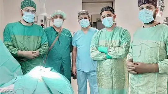 11 yaşındaki çocuğa 'Epilepsi pili' ameliyatı yapıldı