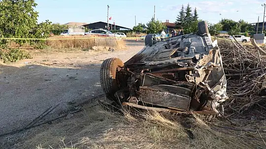 Ağaçları kırıp tarlaya uçtu, tekerleği ise 50 metre uzaklıktaki bahçeye fırladı