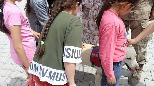 Ahıska Türklerine özel ziyaret: Komandolar teşekkür etti