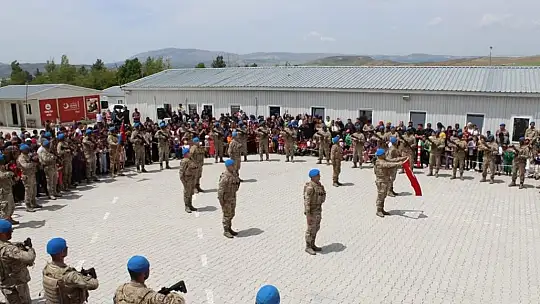 Ahıska Türklerine özel ziyaret: Komandolar teşekkür etti