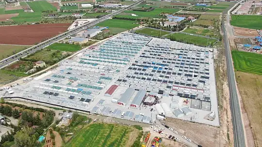 Ahıska Türkü öğrencilerden coşkulu '23 Nisan' kutlaması