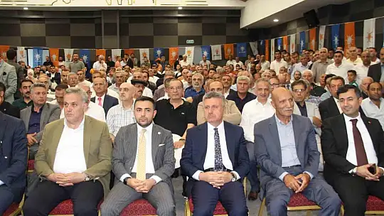 AK Parti Elazığ İl Başkanlığında bayramlaşma töreni