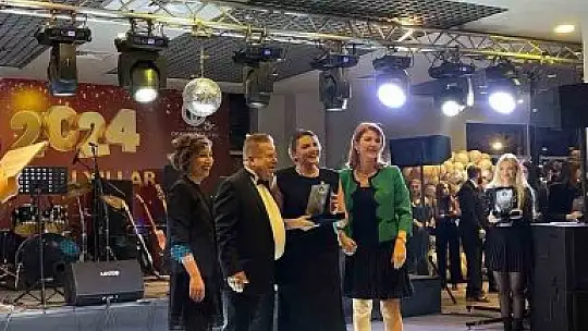 Aktan: ''Öğrencilerin meslek seçimlerinde yanlarındayız''