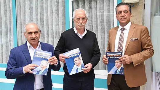 Av. Dinç, sokak sokak gezerek Cumhurbaşkanı Erdoğan'a destek topluyor