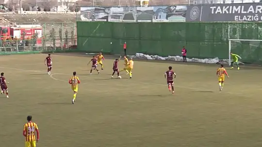 Maçın hekemine tepkiler sürüyor!