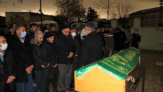 5 ay sonra cesedi bulunan muhtar son yolculuğuna uğurlandı