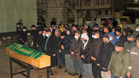 5 ay sonra cesedi bulunan muhtar son yolculuğuna uğurlandı