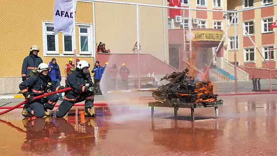 Elazığ'da bütün okullarda tatbikat gerçekleştirildi