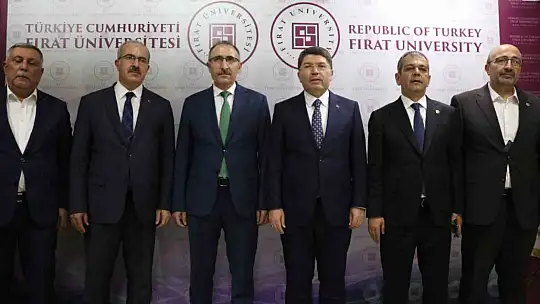 Bakan Tunç, Rektör Göktaş ile bir araya geldi