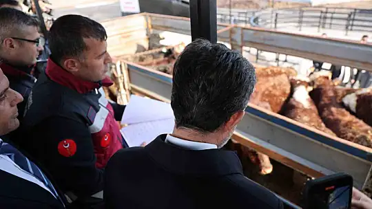 Bakan Yumaklı: 'Hayvan hastalıklarıyla mücadele konusunda 2. noktamız Elazığ oldu'