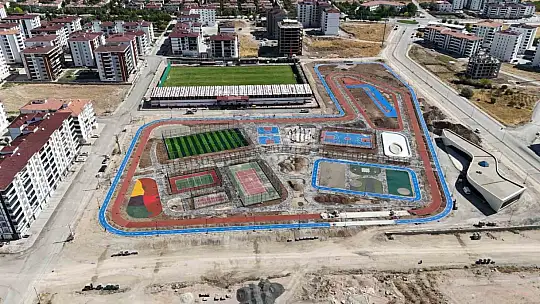 Başkan Şerifoğulları, 'Vatandaşlarımızın yüzünü, spor yatırımlarımızla da güldürmeye devam edeceğiz'