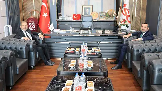 Başkan Şerifoğulları, ETSO Başkanı Alan ile bir araya geldi