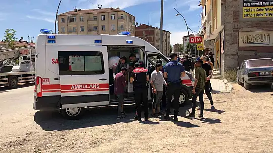 BİM içerisindeki tartışma silahlı kavgaya dönüştü: 3 yaralı