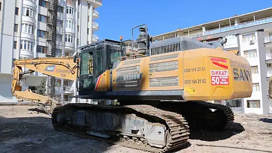 Bu maaşı duyan makas operatörlüğü için sıraya girecek: Aylık 300 bin lira
