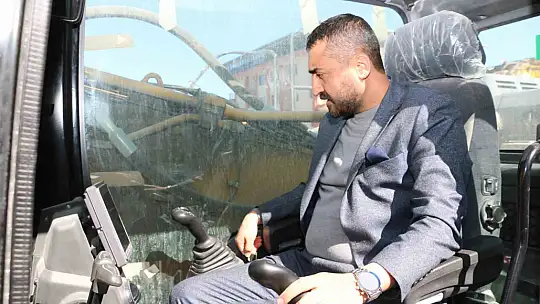 Bu maaşı duyan makas operatörlüğü için sıraya girecek: Aylık 300 bin lira