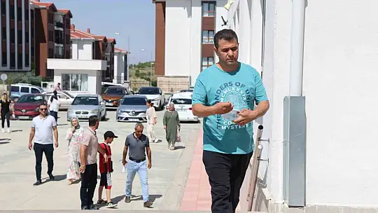 Bu okulda TYT'ye girenler 40 yaşında, geç kalanların heyecanı güldürdü
