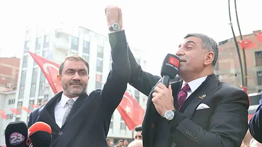 CHP Elazığ'da adaylarını tanıttı