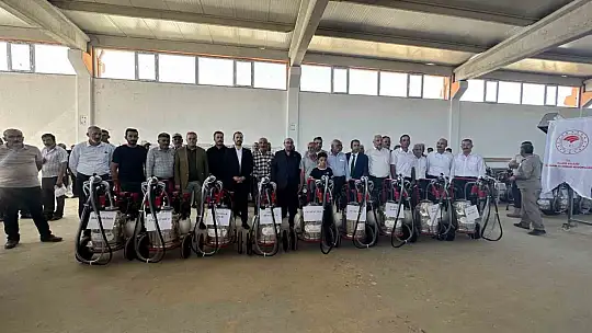 Çiftçilere yüzde 70 hibe ile 122 adet süt sağım makinesi dağıtıldı
