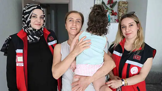Çocukları olmayan çift, koruyucu aile modeli ile evlat hasretini dindirdi