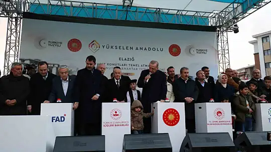 Cumhurbaşkanı Erdoğan, Elazığ'da depremzedelere seslendi