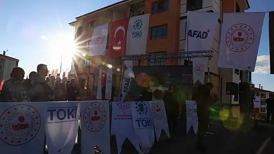 Cumhurbaşkanı Erdoğan'ın katılımıyla Elazığ'da 569 deprem konutunun kurası çekildi