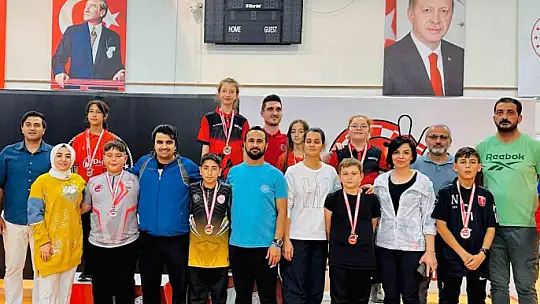 Dartta Elazığ'a ilk Türkiye şampiyonluğu