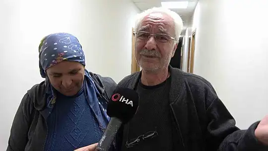 Depremde hayatını kaybeden öğrencilerinden bu bayram mesaj gelmedi, göz yaşlarına boğuldu