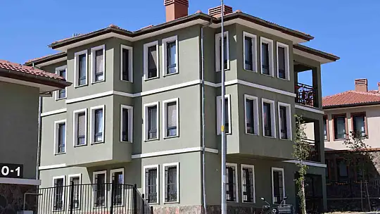 Depremin merkez üssü o ilçe, TOKİ eliyle yenilendi