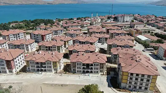Depremin merkez üssü o ilçe, TOKİ eliyle yenilendi