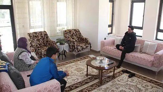 Sivrice'de göl manzaralı deprem konutları tamamlandı