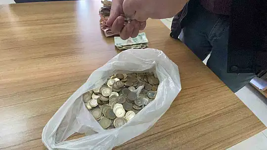 Dilencinin saatlik kazancı dudak uçuklattı