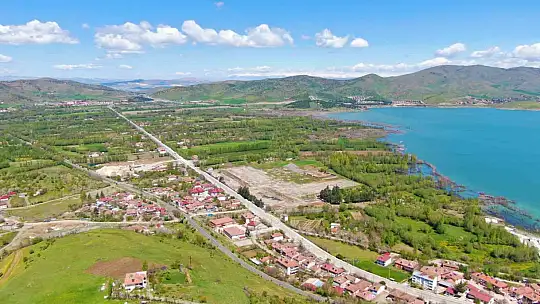 Doğal güzellikleriyle cezbeden Sivrice, misafirlerini bekliyor